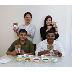 カレーの本場インドでニシキヤキッチンのインドカレーを食べてもらいました。