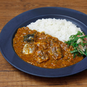 サバ缶×レトルトカレー!?簡単でおいしいアレンジを検証